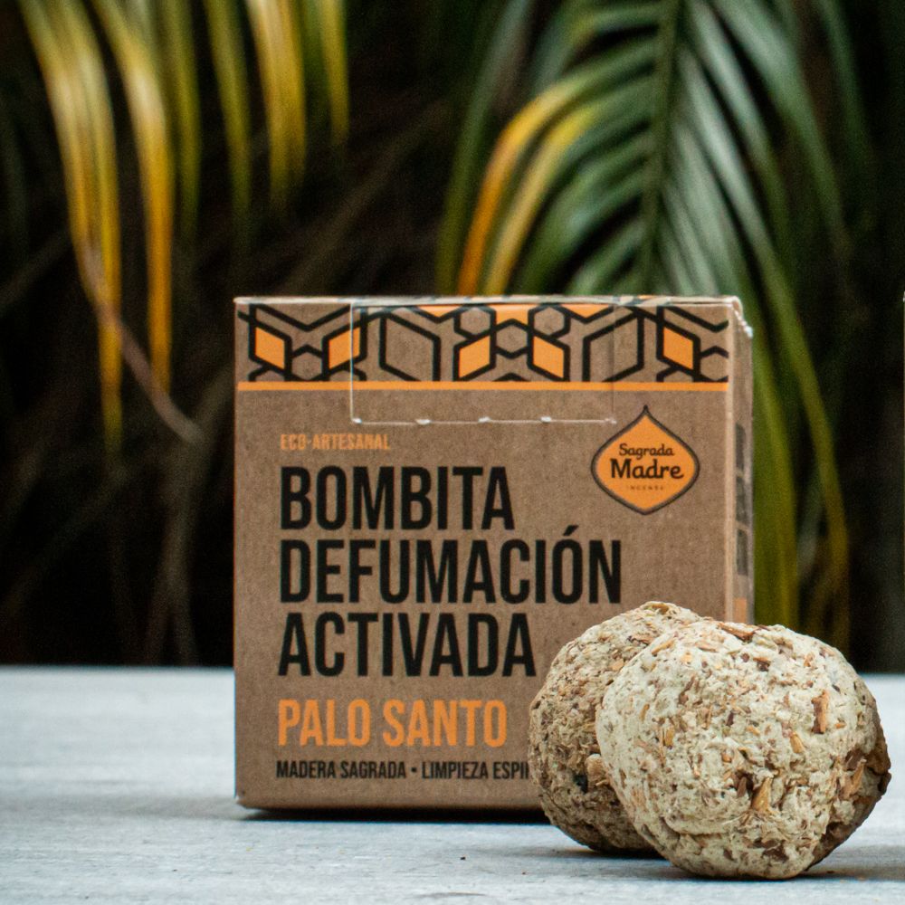 Palo Santo Smudge Bomb